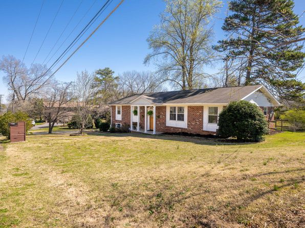 4832 Lake Haven Dr, Chattanooga, TN 37416