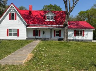 191 Largo Rd, Decaturville, TN 38329