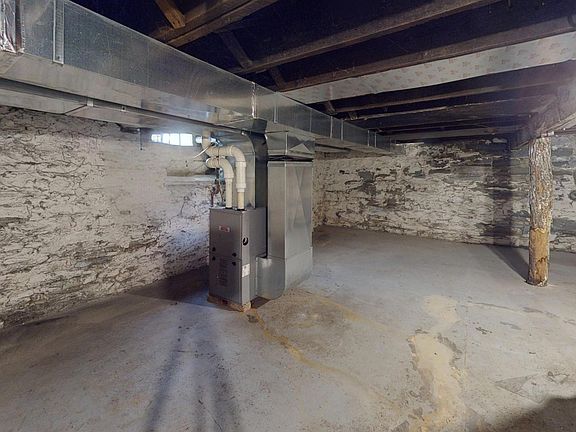 5th image of 7151 Race St #1