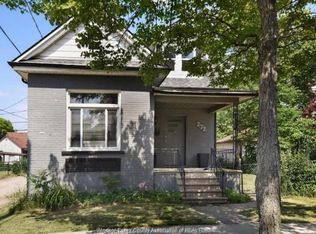 272 McKay Ave, Windsor, ON N9B 1Z4