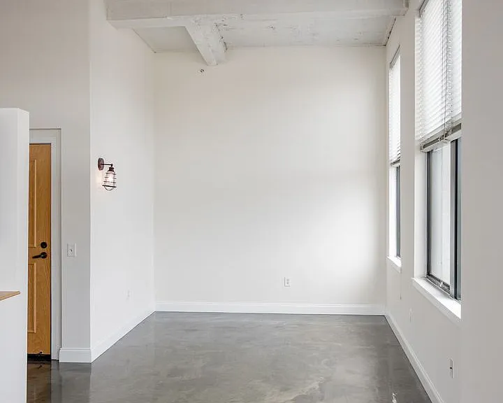 Garfield Lofts — Photo 33