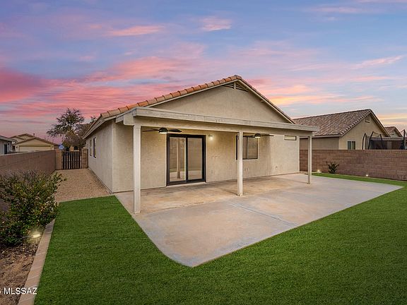 2nd image of 512 E Cactus Mountain Dr