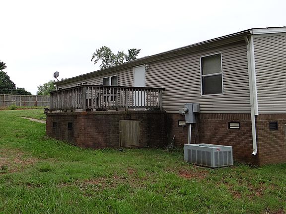 4th image of 141 Kela Dr