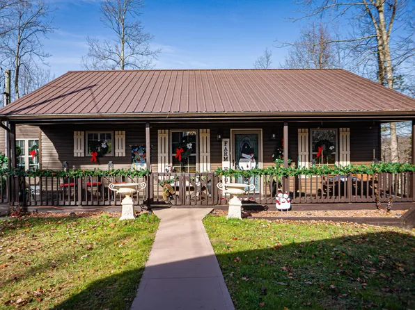 1818 S Tree Tower Rd, Sandgap, KY 40481