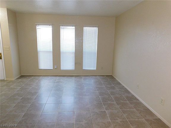 3rd image of 437 Sellers Pl #437
