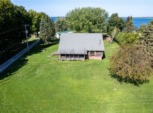 7701 Rogers Rd, Cape Vincent, NY 13618