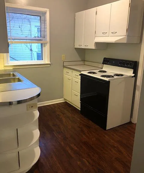 605 Caldwell St — Photo 9