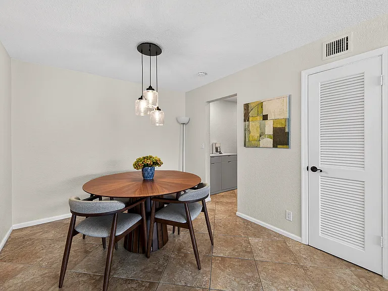 6457 Bay Club Dr #4 — Photo 10
