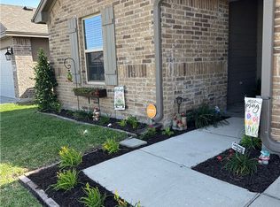 1813 Secretariat Dr, Corpus Christi, TX 78417