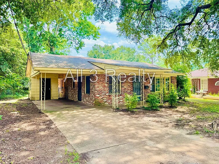 3727 Audubon Rd — Photo 3
