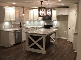 1417 Centenary Dr, Longview, TX 75601