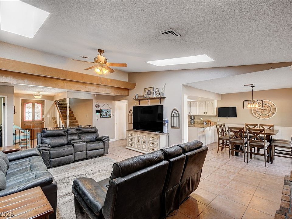 1st image of 659 Arrayo Way