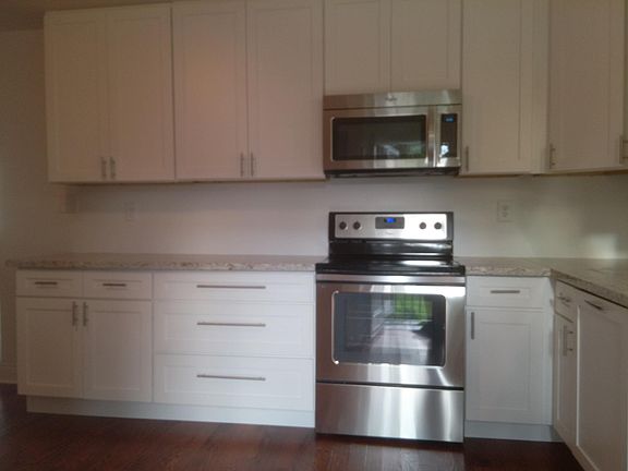 2nd image of 5954 Vicksburg St