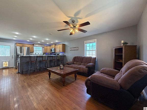 3rd image of 1249 Fairview Church Rd