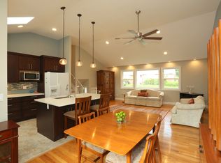 1 Foxwood Ave, Suffern, NY 10901