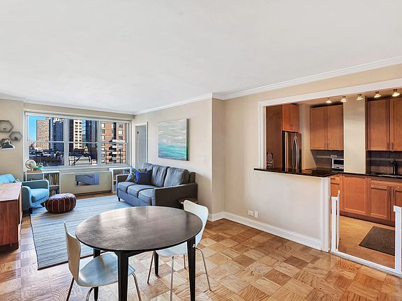 2nd image of 345 E 86th St APT 9F