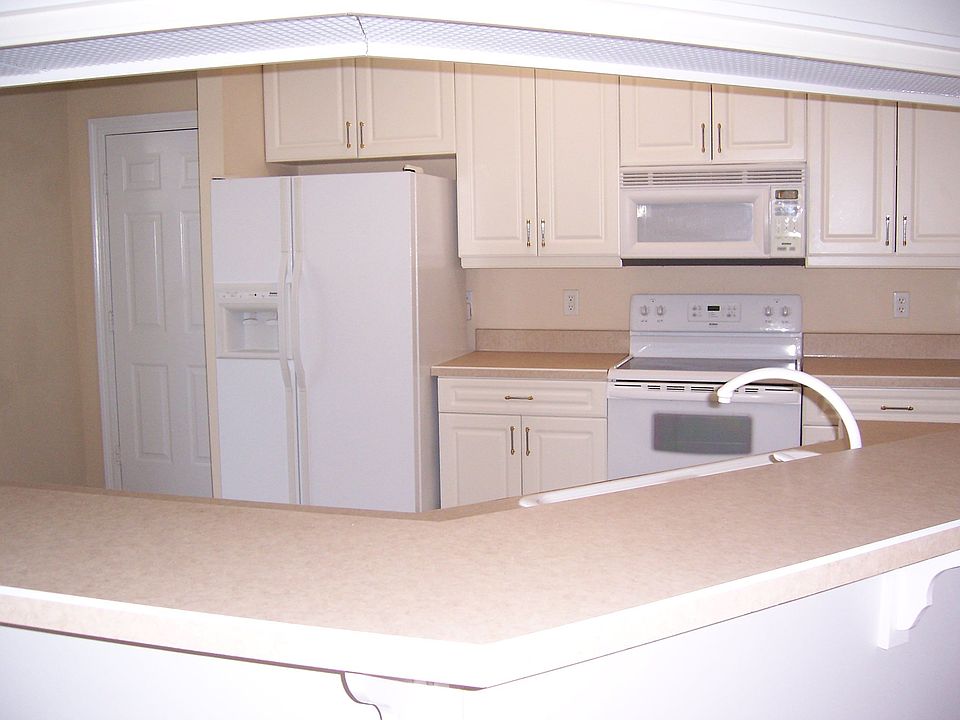 TONS of Counter Space