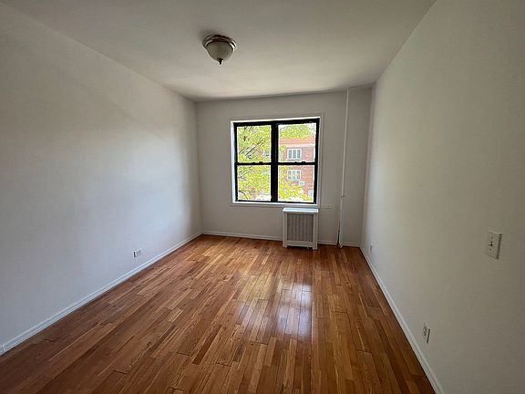 3rd image of 23-20 36th St #2F