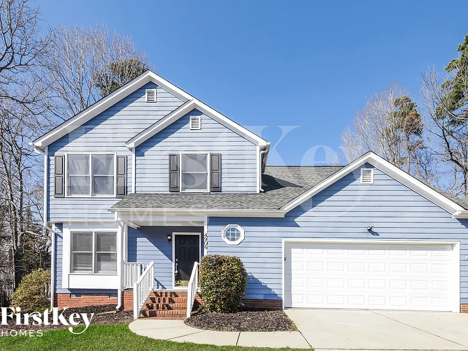 4908 Heritage Woods Ct