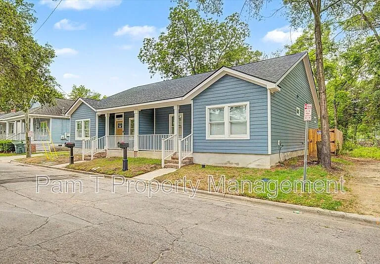 1019 W 35th St #B — Photo 17
