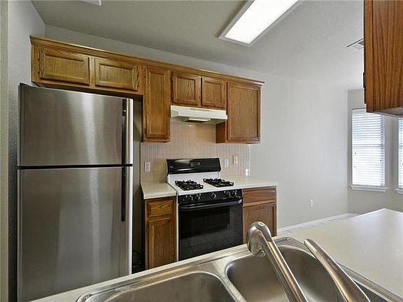 3rd image of 17605 Tobermory Dr
