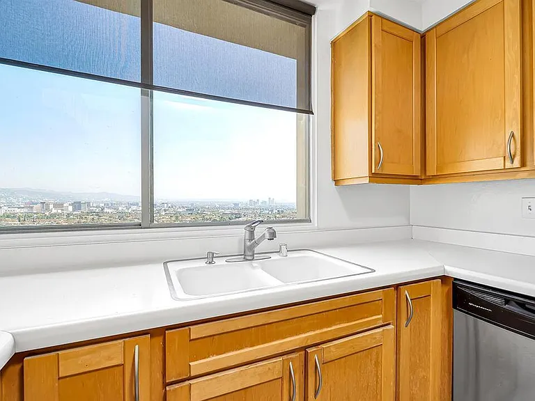 2170 Century Park E #1601 — Photo 21