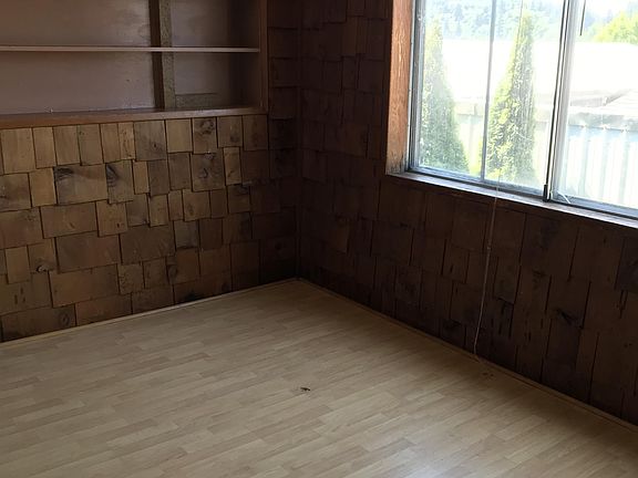 2nd image of 145 NE 1st St #3