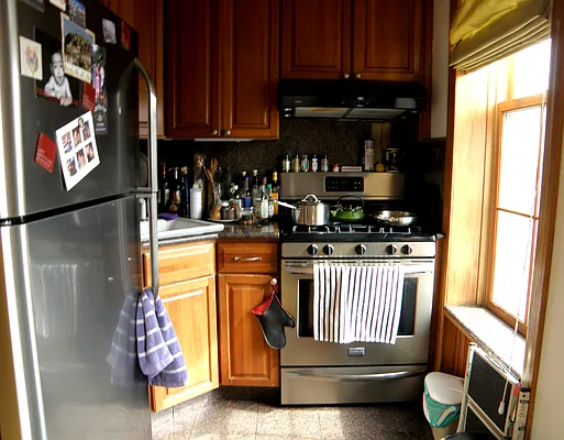 Rented by Vespa Properties Group | media 6