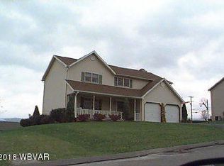 16 Roseville Rd, Williamsport, PA 17701