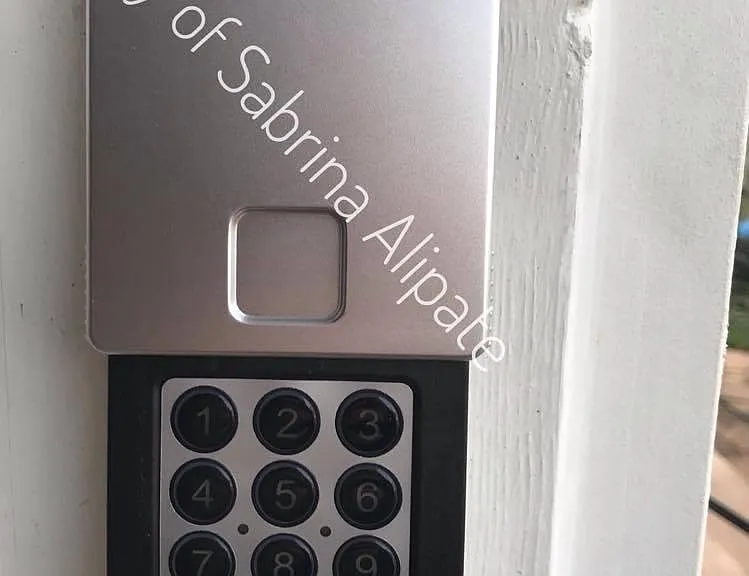 Garage door has keyless entry as well.