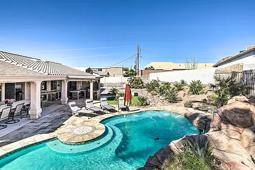 3333 Candlewood Dr Photo 1