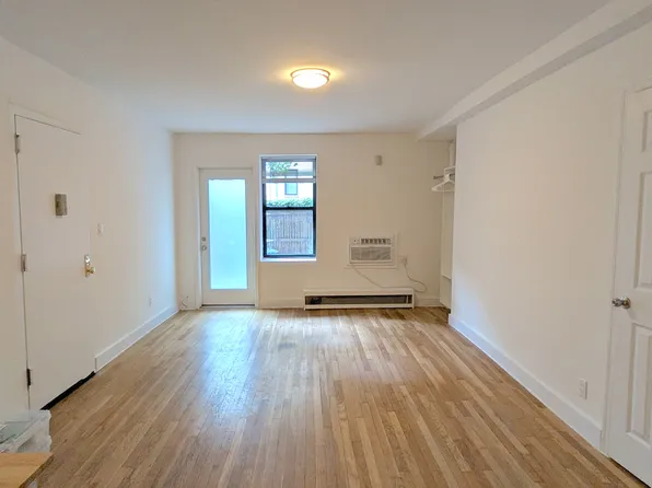 466 West 23rd Street image 1 of 11