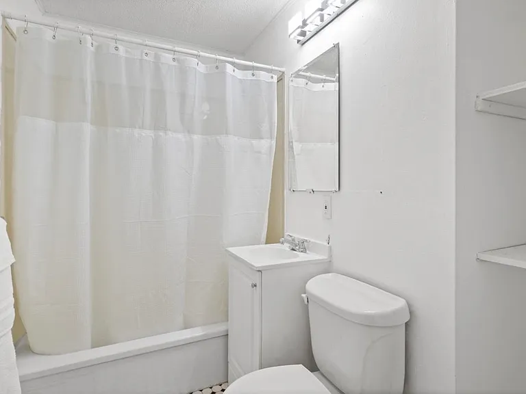 122 Westfall Rd — Photo 16