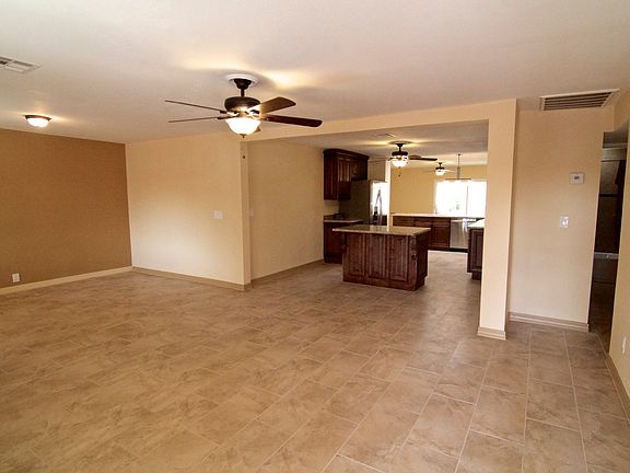 4th image of 1316 E Desert Park Lane