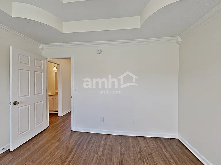 1873 Lakewood Village Dr — Photo 7
