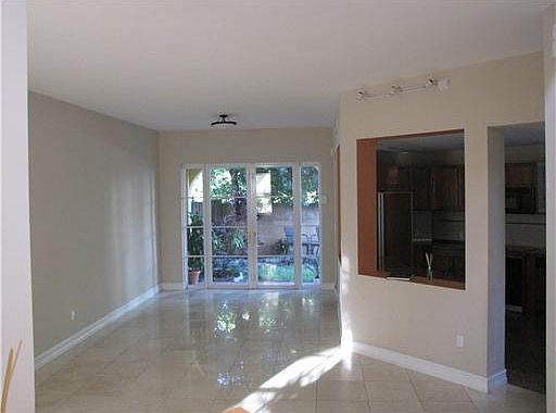4th image of 18465 NE 30th Pl #18465