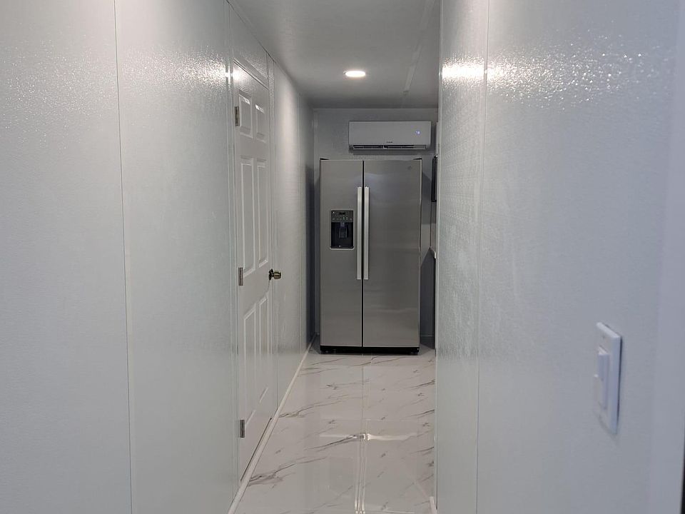 1st image of 18000 SW 136th Ct