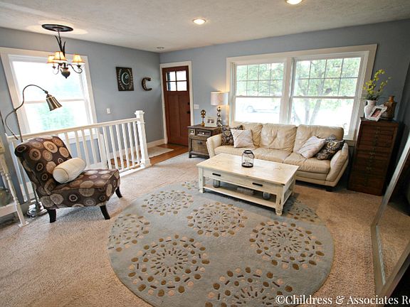 3rd image of 1580 Faith Dr