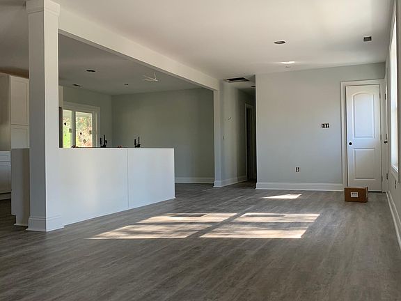 3rd image of 312 Park Avenue Ext