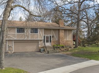 7281 Kirkwood Ln N, Maple Grove, MN 55369