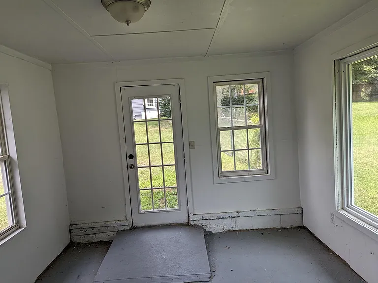 5613 Rock Quarry Rd — Photo 12