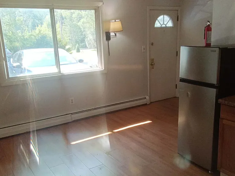 2 Linhale Drive — Photo 3