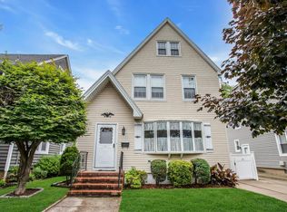167 Stratford Ave, Williston Park, NY 11596