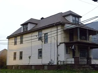 310 Chelsea Pl — Photo 1