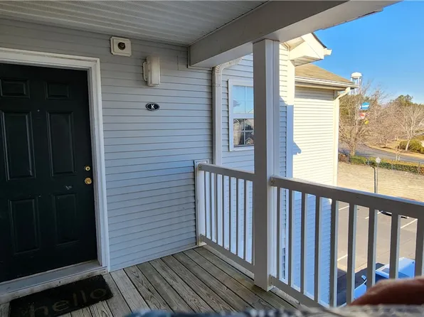 102K University Village Dr, Central, SC 29630