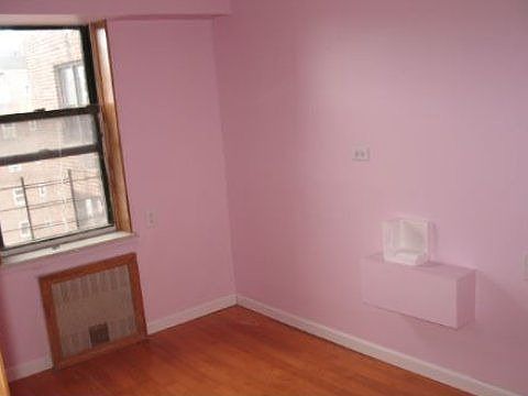 3rd image of 13870 Elder Ave