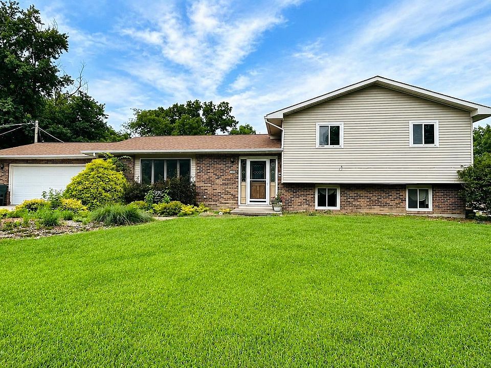 1st image of 716 Hazelhurst Cir