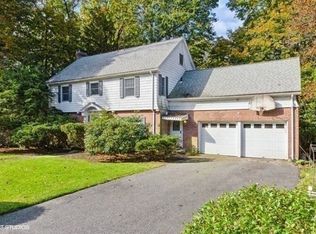 145 Newton Ave N, Worcester, MA 01609