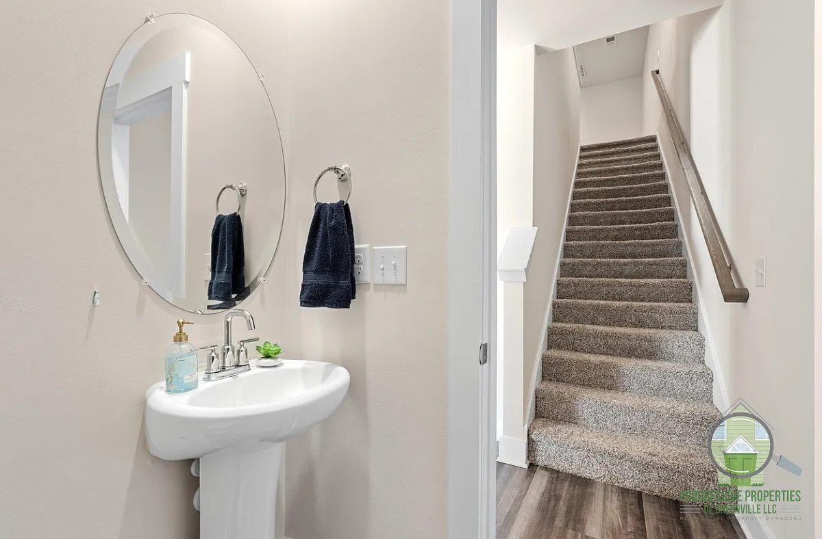 157 Bromes Way - 1 — Photo 4