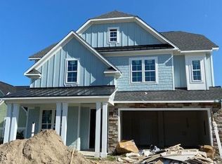 23 Meon Ln, Hampstead, NC 28443